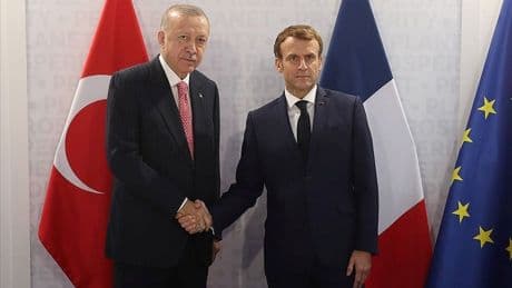 Erdoğan-Macron görüşmesi: Türkçe paylaşım yaptı, İsrail'e tepki gösterdi