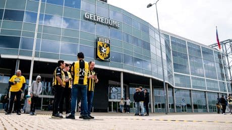 Keuken Kampioen Divisie start zonder vervanger voor Vitesse, dat keuze moet maken over amateurvoetbal