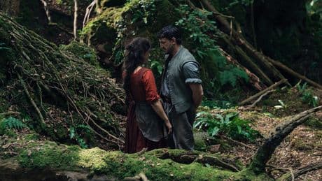 Paul Mescal And Jessie Buckley's New Hamnet Trailer Has Book Lovers On The Edge Of Their Seats