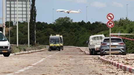 Seis heridos en Israel tras el ataque hutí de Yemen con un misil balístico cerca del aeropuerto de Tel Aviv