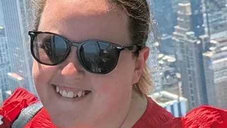 Mum's New York break ruined after Loveholidays cancel hotel leaving family 'stranded' on streets