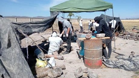 380 cadáveres sin incinerar y cenizas falsas: el estremecedor hallazgo en un crematorio clandestino en México