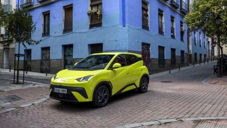 BYD ataca de lleno a Dacia con el lanzamiento de un nuevo coche eléctrico por menos de 12.000 euros