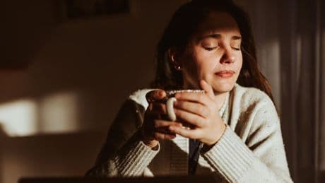 Ideal sind 1 bis 2,5 Tassen am Tag - Kaffee beugt bei Frauen Demenz vor