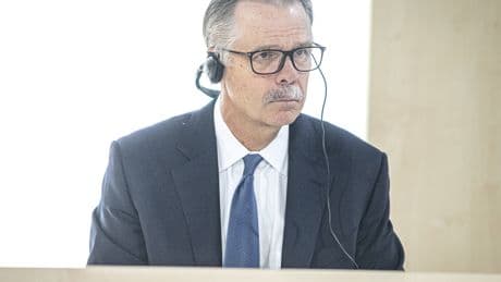 El vicepresidente de Santander invierte un millón con la acción cerca de máximos