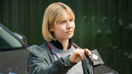ITV viewers praise return of ‘refreshing’ detective series Karen Pirie