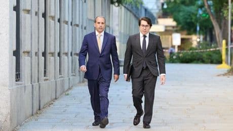 El abogado de González Amador señala al Supremo que su cliente eligió la opción de "reconocer los hechos" para lograr un pacto con el fiscal