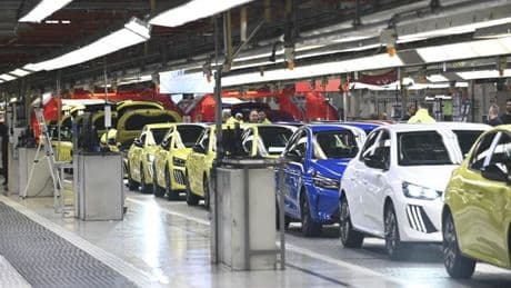 La facturación de la industria sube un 3,4% en junio y vuelve al terreno positivo