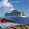 „MSC World Europa“ mit 8585 Menschen war havariert: LNG-Kreuzfahrtschiff sticht nach Zwischenstopp in Neapel wieder in See