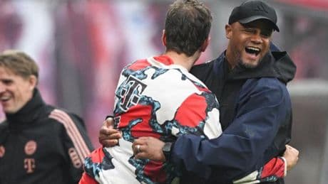 „We are the Champions“ – FC Bayern wird nach Leverkusens Patzer vorzeitig Meister