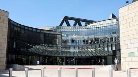 Dach, Fassade, Büros: Millionenschwere "Sanierungs-Offensive" fürs Landtagsgebäude