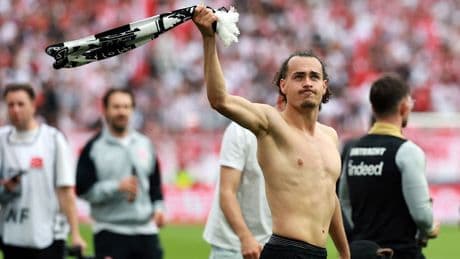 Eintrachts Theate - Verrückte Tor-Wette mit Toppmöller