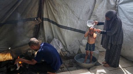 Heat and thirst drive families in Gaza to drink water that makes them sick