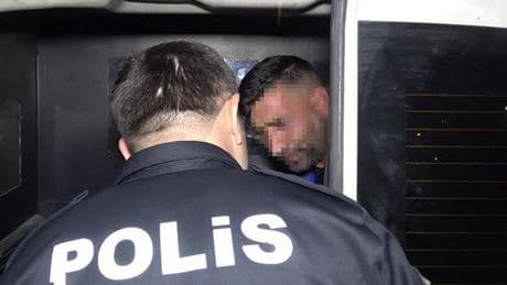Yaptığını gören polisler şaşkına döndü: Ehliyetine 2060 yılına kadar el konuldu