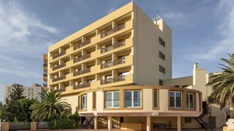 Este es uno de los Paradores de España con el precio más bajo: cerca de una playa en África