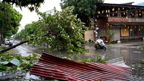 Typhon Kajiki au Vietnam: au moins trois morts, des coupures de courant et des villages isolés