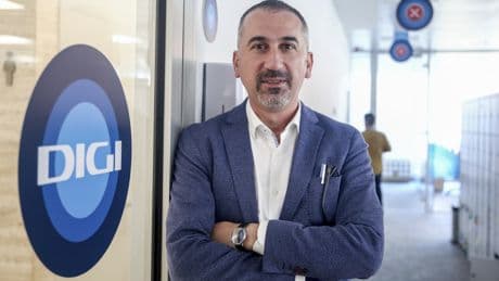 Digi revoluciona las telecos españolas al anunciar que duplicará su red de fibra y de móvil