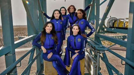 Katy Perry set to blast off on fully automated all-women space flight