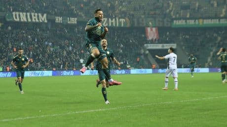 1. Lig gol kralı Oğulcan Çağlayan'dan Kocaelispor'a veda sinyali