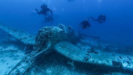 Hoffnung für Wracks weltweit - Forscher retten deutschen Weltkriegs-Bomber