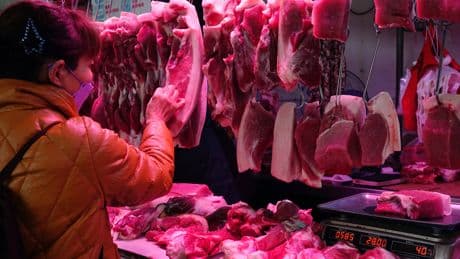 Guerre commerciale : après le cognac, le porc et le lait européens dans le viseur des autorités chinoises