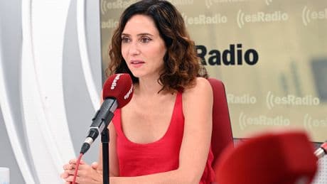 Ayuso: &quot;El infame Sánchez ha dicho 'vosotros tendréis los votos, pero nosotros las antorchas'&quot;