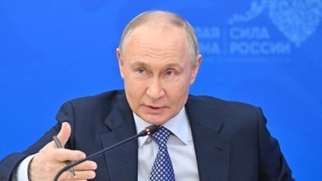 Putin "estudiará" la propuesta ucraniana de declarar una tregua a los ataques contra la infraestructura civil