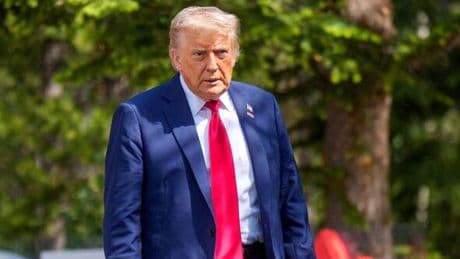 Trump exits G7 Summit early for one reason - despite being due to meet Zelensky tomorrow