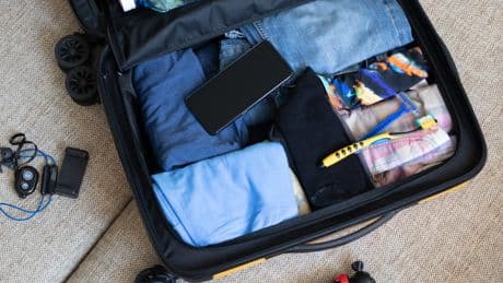 Atención al hacer la maleta: estos son los objetos más olvidados en el equipaje