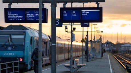 Vierjähriger steigt auf Sylt allein in Zug