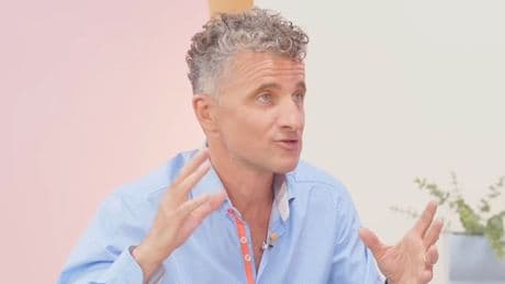 Xevi Verdaguer, psiconeuroinmunólogo: "Los dedos de las manos y los pies deben estar fríos por la mañana; es señal de que todo está bien"
