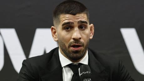 Oficial: Ilia Topuria peleará por el título de campeón de peso ligero frente a Charles Oliveira
