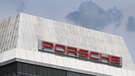 Porsche-Gewinn sackt um mehr als 70 Prozent ab