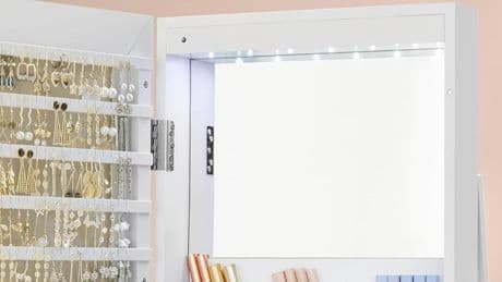 Este espejo joyero con luces LED tiene un -64% AliExpress
