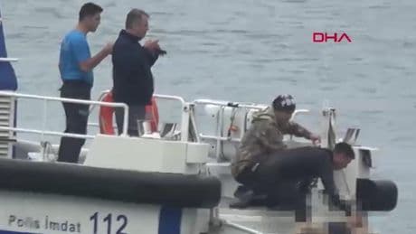 Sahilde gezerken dalgalara kapılan 14 yaşındaki çocuğun cansız bedeni bulundu