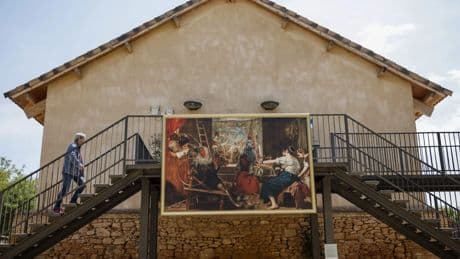 El Prado lleva &#039;Las hilanderas&#039; de Velázquez y &#039;Los cinco sentidos&#039; de Rubens a Paiporta