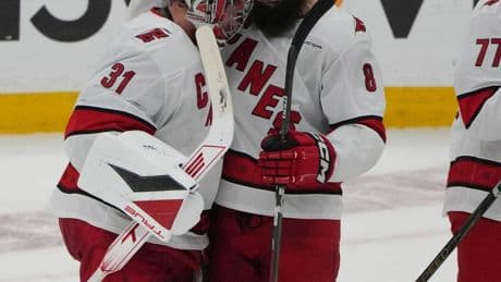 Eishockey: NHL: Sturm und Florida vergeben ersten Matchball