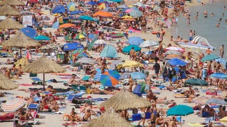 Vous visitez Ibiza ? Voici les adresses à fuir (et nos alternatives)
