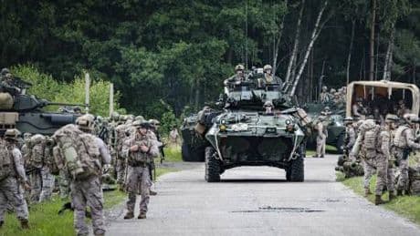 "Guerra con la Russia già nel 2027". La profezia che scuote la Nato