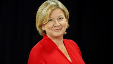 Bertille Bayart : « Entreprises, souriez enfin, vous êtes aidées  ! »