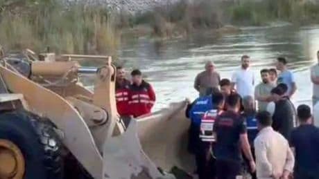 Piknikçiler barajın kapaklarının açılmasıyla şok yaşadı! Mahsur kalan 25 kişi kurtarıldı