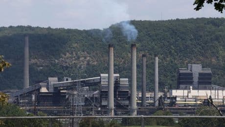 Tientallen gewonden en slachtoffers onder puin bij explosie Amerikaanse staalfabriek