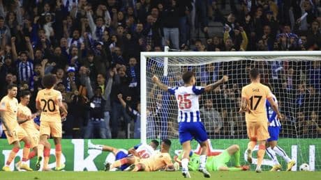 El Atleti 25/26 se estrena en Oporto