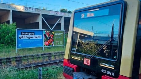 Plakat-Offensive in Berlin - Bielefeld provoziert Stuttgart vorm Pokalfinale!