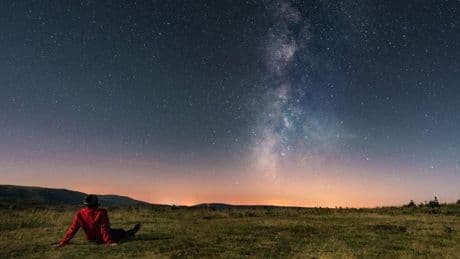 Don’t Miss Saturday’s Sky Show As The Moon Joins The ‘Planet Parade’