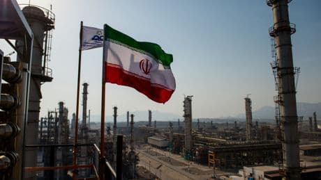 El ataque a Irán abre la puerta a un "nuevo ciclo alcista del petróleo"