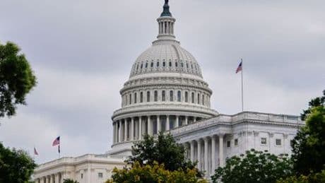 US-Kongress beschließt Streichung von Staatsgeld für Medien