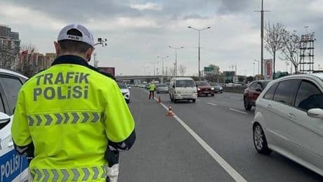 İstanbul'da yarın bazı yollar trafiğe kapatılacak