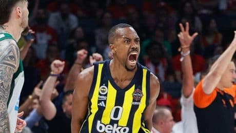 Fenerbahçe Beko, ikinci EuroLeague zaferine 1 maç uzakta