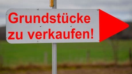 Notfälle: Baukran umgefallen - hoher Schaden